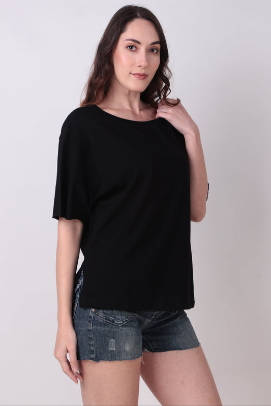 Basic Black Oversized Tee with a Side Slit