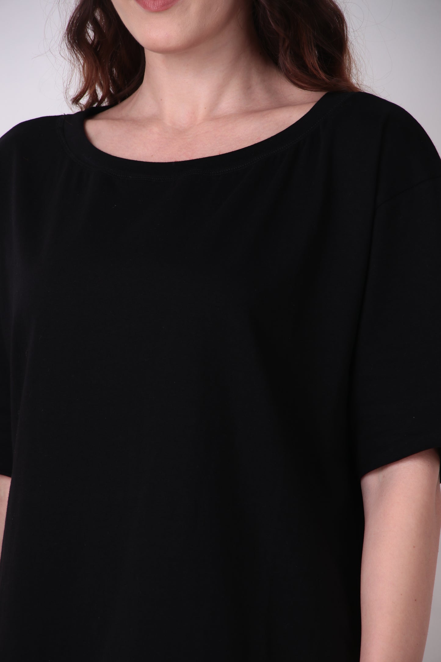 Basic Black Oversized Tee with a Side Slit