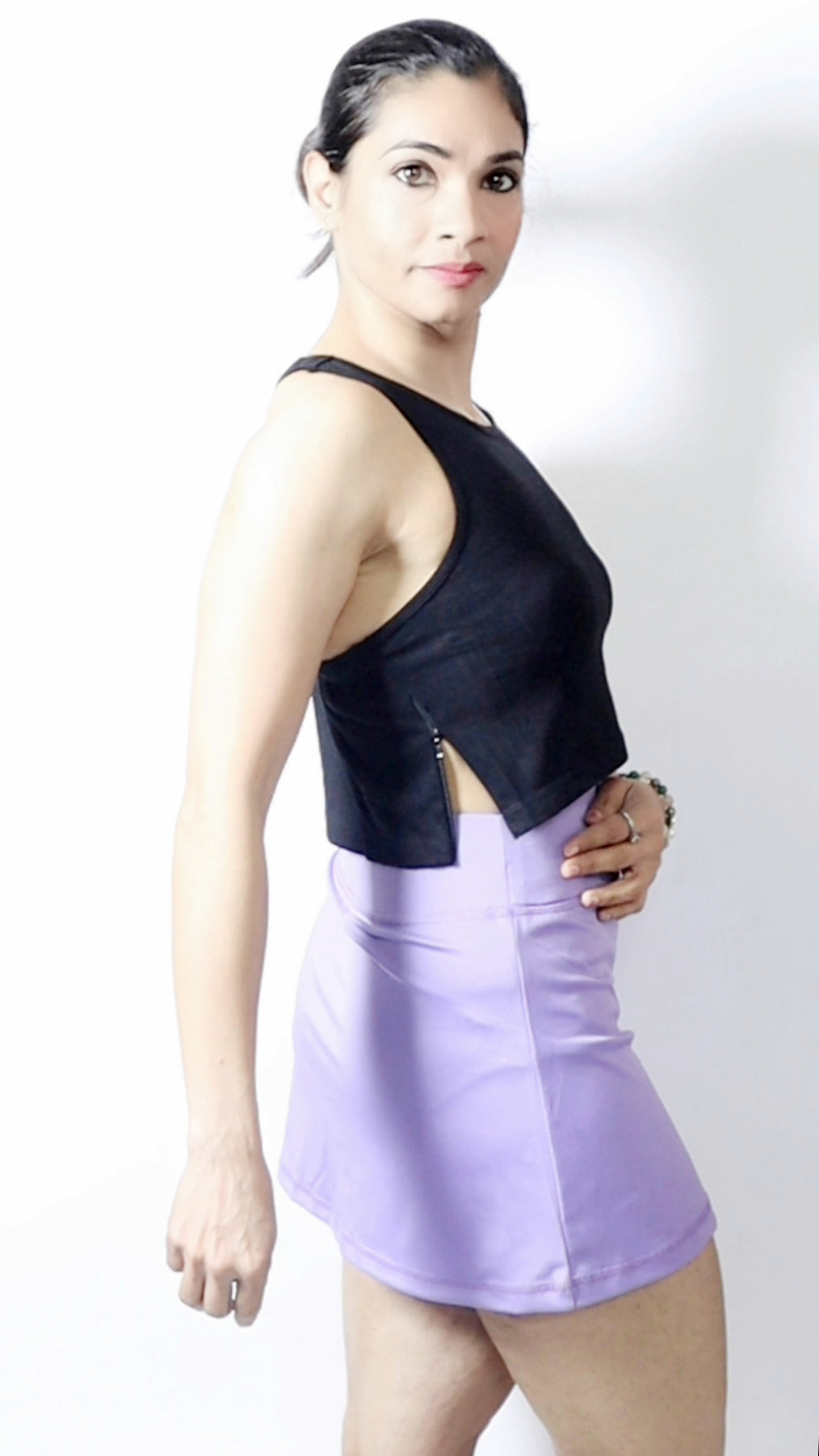 Basic Y Back Crop Top with a side Zipper